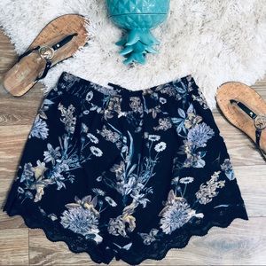 Streetwear Society | Floral High Rise Shorts